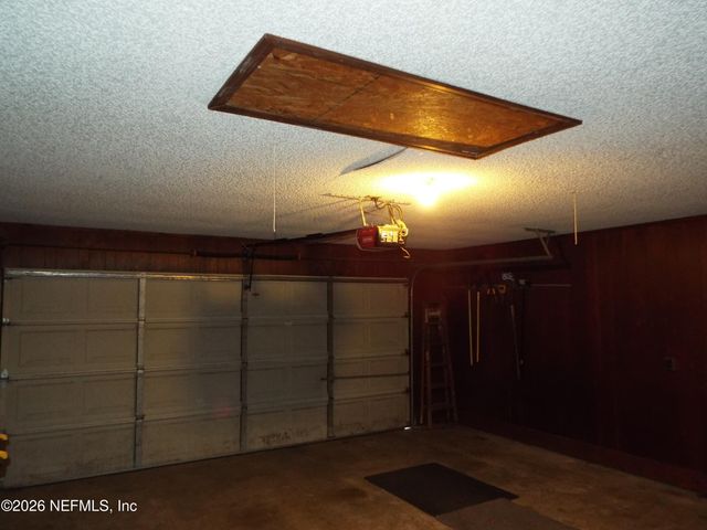 7688 TREE TOP Circle S, Jacksonville, FL 32244