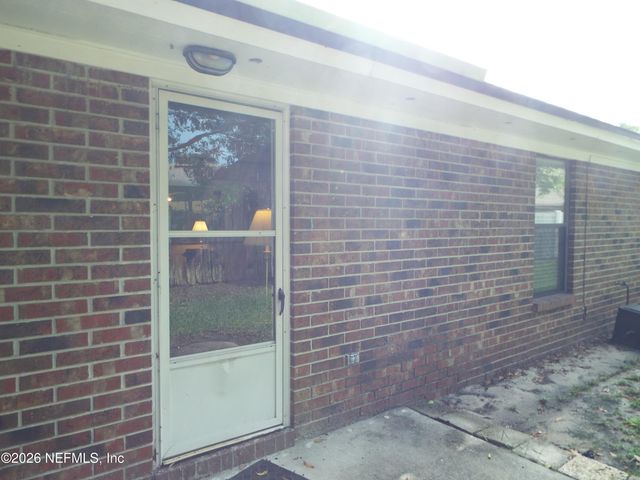 7688 TREE TOP Circle S, Jacksonville, FL 32244