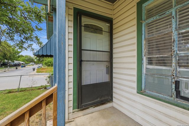 539 MCLAUGHLIN AVE, San Antonio, TX 78211