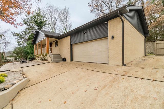 105 Carney Street, Hot Springs National Park, AR 71901