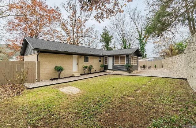 105 Carney Street, Hot Springs National Park, AR 71901