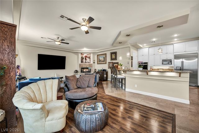 2269 Casa Bella Court, Las Vegas, NV 89117