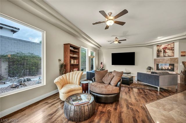 2269 Casa Bella Court, Las Vegas, NV 89117