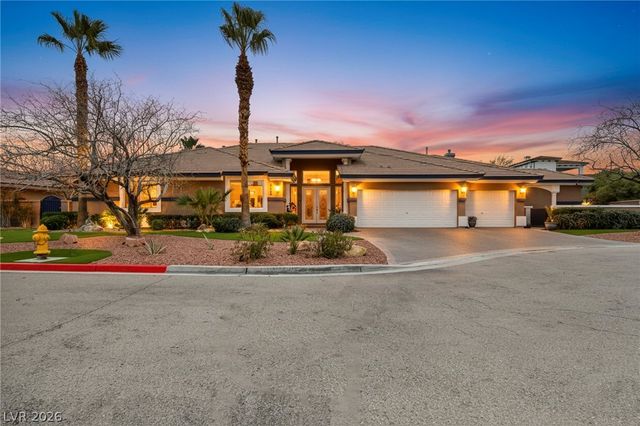 2269 Casa Bella Court, Las Vegas, NV 89117