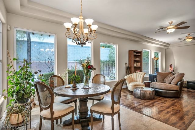 2269 Casa Bella Court, Las Vegas, NV 89117