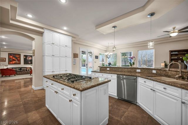 2269 Casa Bella Court, Las Vegas, NV 89117