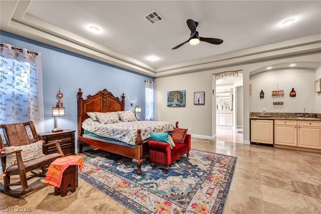 2269 Casa Bella Court, Las Vegas, NV 89117