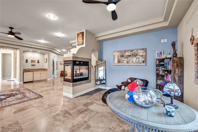 2269 Casa Bella Court, Las Vegas, NV 89117