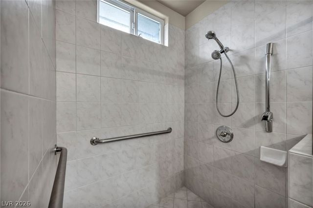 2269 Casa Bella Court, Las Vegas, NV 89117