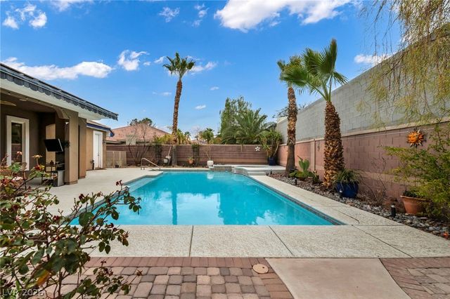 2269 Casa Bella Court, Las Vegas, NV 89117