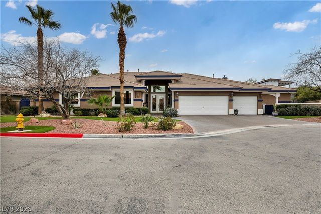 2269 Casa Bella Court, Las Vegas, NV 89117