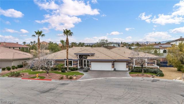 2269 Casa Bella Court, Las Vegas, NV 89117
