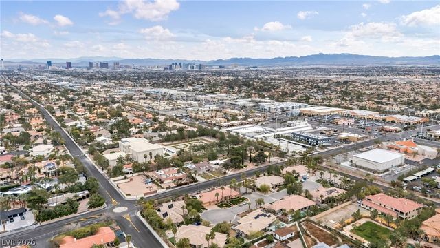 2269 Casa Bella Court, Las Vegas, NV 89117