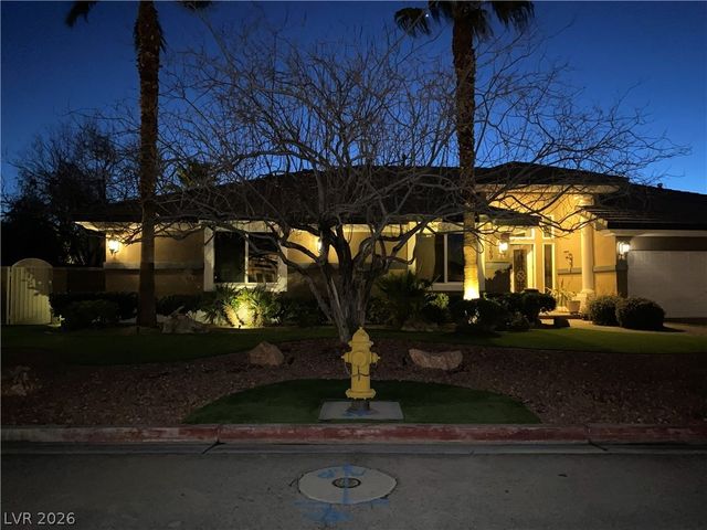 2269 Casa Bella Court, Las Vegas, NV 89117