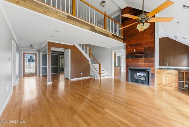 9429 S Laurel Hill, Olive Branch, MS 38654