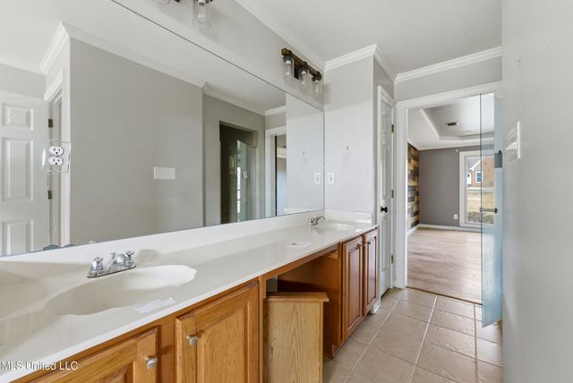 9429 S Laurel Hill, Olive Branch, MS 38654