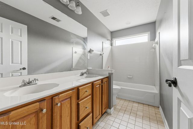 9429 S Laurel Hill, Olive Branch, MS 38654