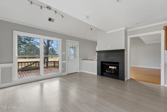 9429 S Laurel Hill, Olive Branch, MS 38654