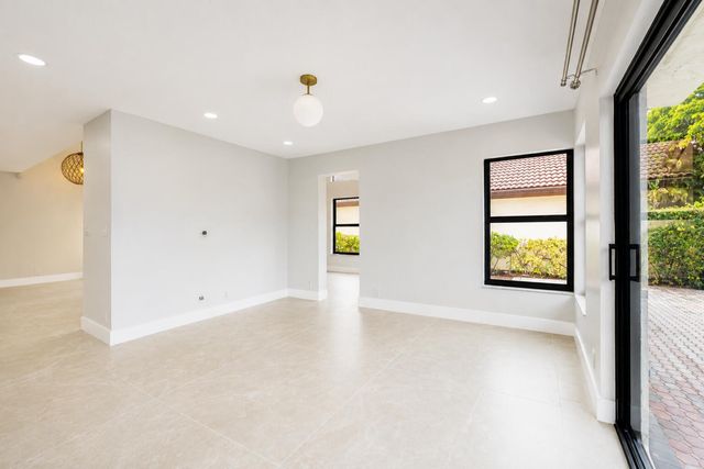 21669 Town Place Drive, Boca Raton, FL 33433