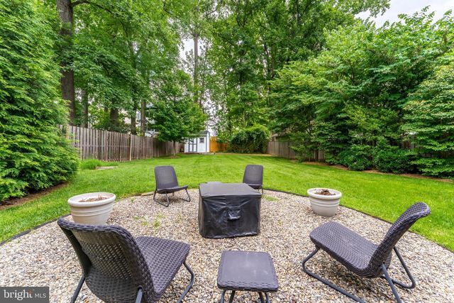 916 DESALE ST SW, Vienna, VA 22180
