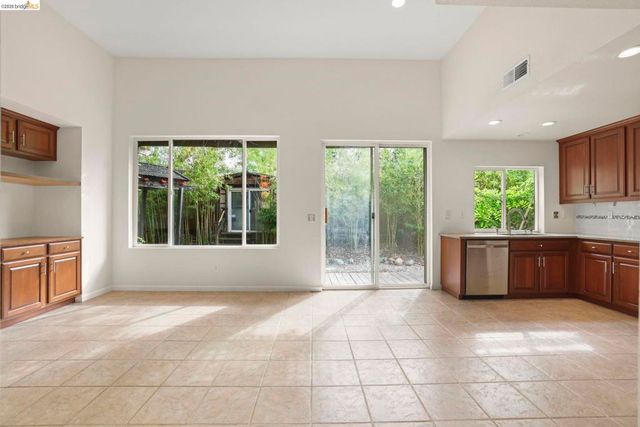 1129 Brittany Hills Ct, Martinez, CA 94553