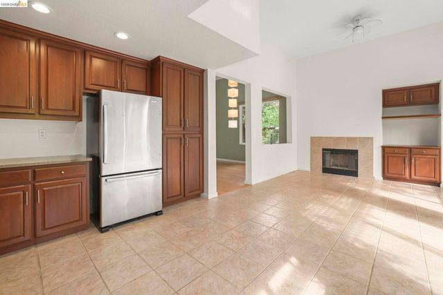 1129 Brittany Hills Ct, Martinez, CA 94553