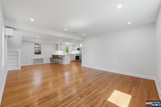 333 Florence Avenue 2, Hawthorne, NJ 07506