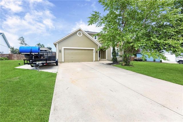 21240 W 226th Street, Spring Hill, KS 66083