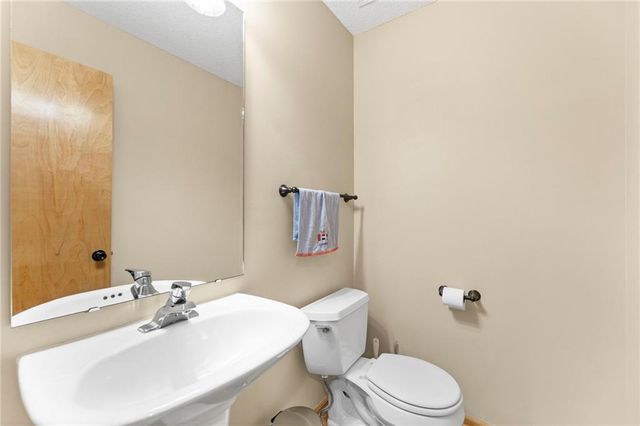 21240 W 226th Street, Spring Hill, KS 66083