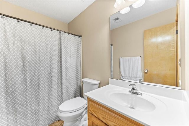 21240 W 226th Street, Spring Hill, KS 66083