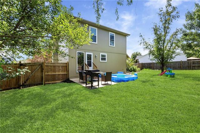 21240 W 226th Street, Spring Hill, KS 66083