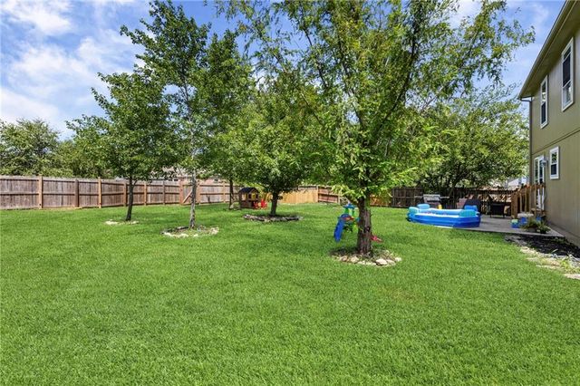 21240 W 226th Street, Spring Hill, KS 66083
