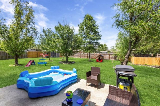 21240 W 226th Street, Spring Hill, KS 66083