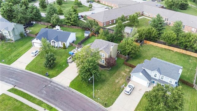 21240 W 226th Street, Spring Hill, KS 66083
