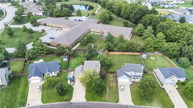 21240 W 226th Street, Spring Hill, KS 66083
