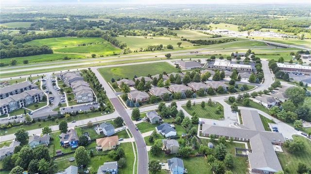 21240 W 226th Street, Spring Hill, KS 66083