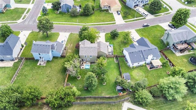 21240 W 226th Street, Spring Hill, KS 66083