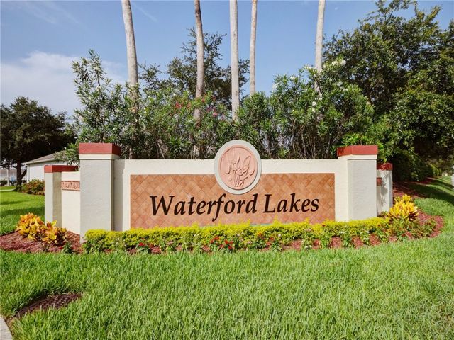 1146 N 13th Square, Vero Beach, FL 32960