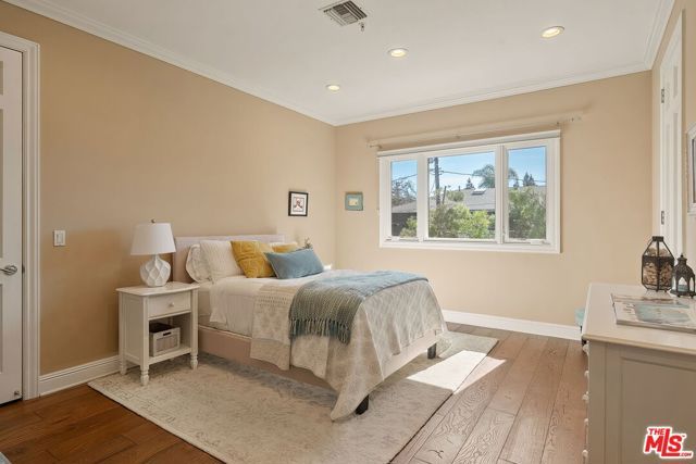 341 S Linden Drive, Beverly Hills, CA 90212