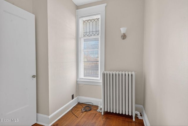 42 Ten Eyck Avenue, Albany, NY 12209