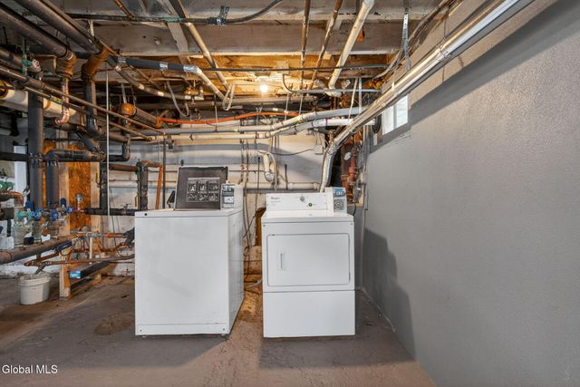 42 Ten Eyck Avenue, Albany, NY 12209