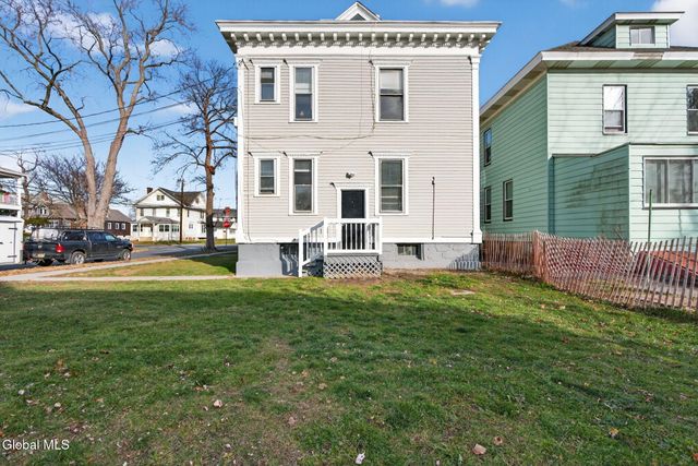 42 Ten Eyck Avenue, Albany, NY 12209