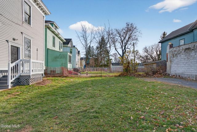 42 Ten Eyck Avenue, Albany, NY 12209