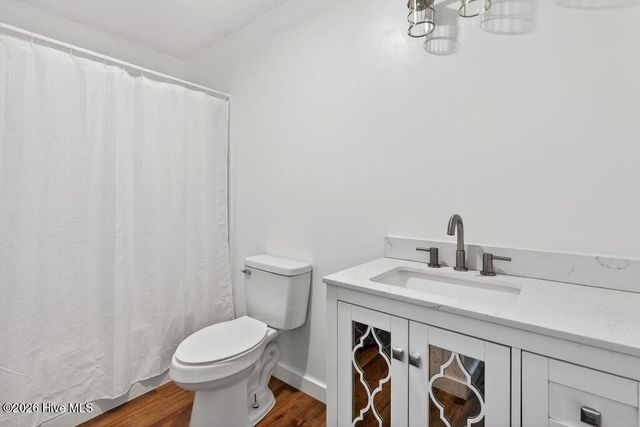 5801 Port Drive, New Bern, NC 28560