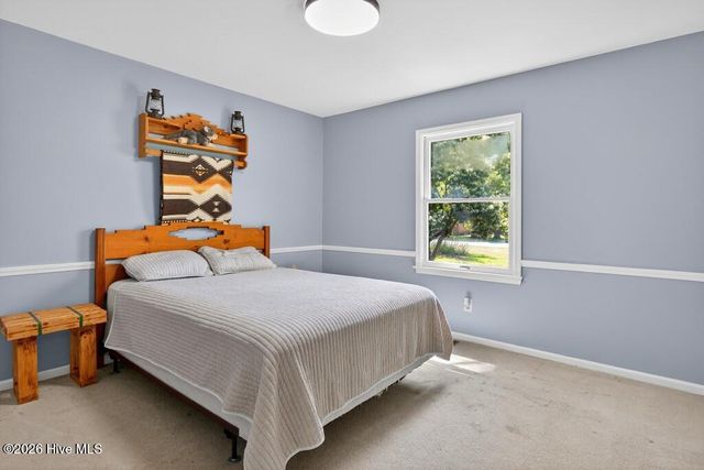 5801 Port Drive, New Bern, NC 28560