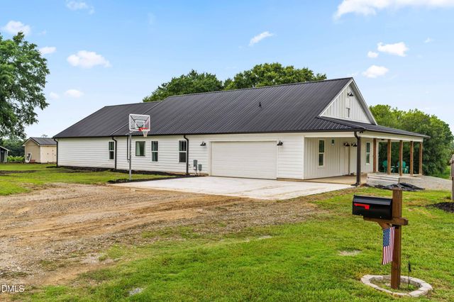 202 Grays Lane, Angier, NC 27501