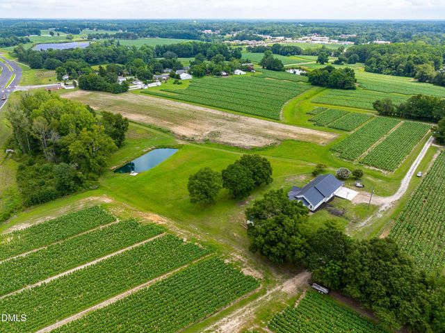 202 Grays Lane, Angier, NC 27501