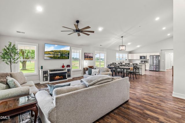 202 Grays Lane, Angier, NC 27501