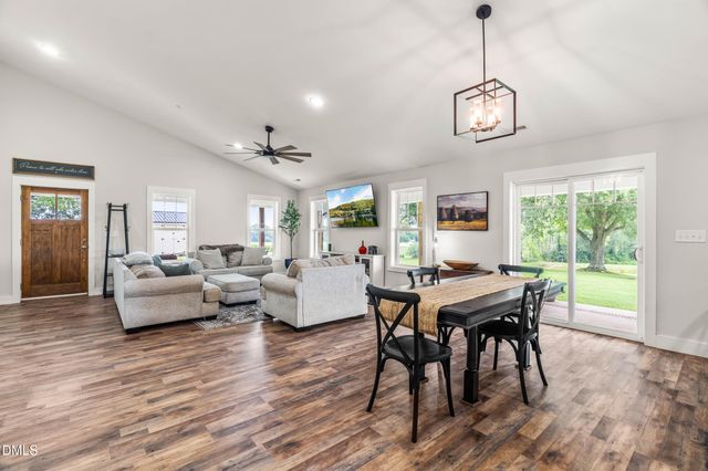 202 Grays Lane, Angier, NC 27501