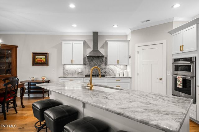 426 English Ivy Trail, Jonesborough, TN 37659